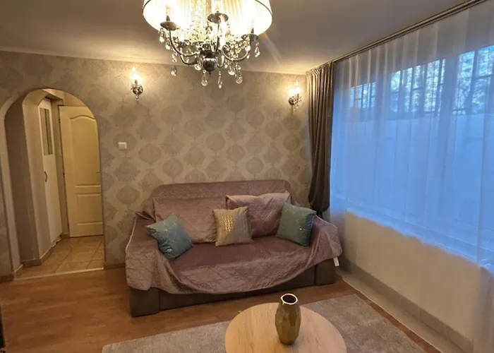 Little Paris Gare Du Nord *