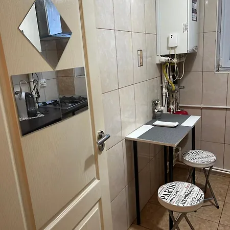 Little Paris Gare Du Nord