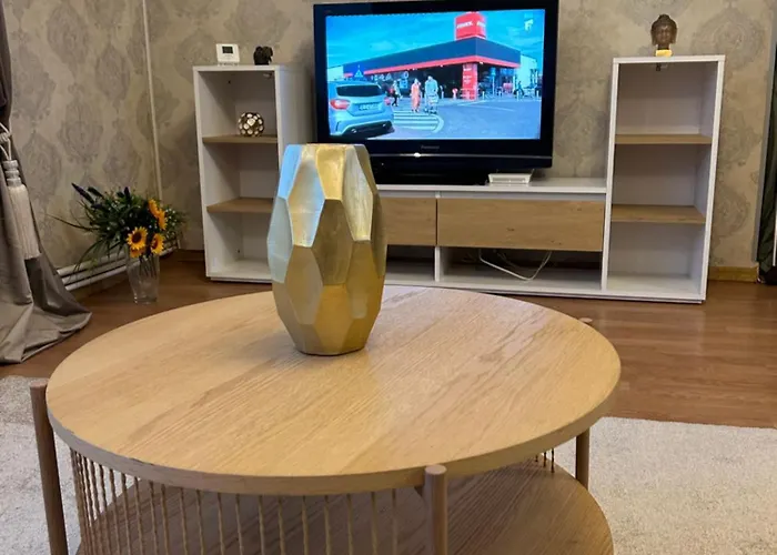 Little Paris Gare Du Nord