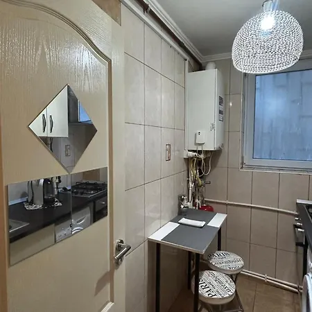 Little Paris Gare Du Nord Бухарест